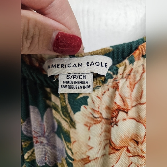 American eagle small green floral spring short sleeve elastic waist romper - Picture 4 of 10
